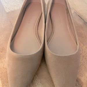 Brand New without box Banana Republic Tan Ballerina Suede Flats